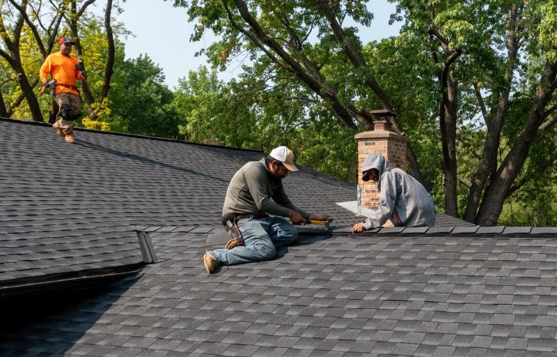 How to Choose a Reliable Roofing Contractor Near You: A Complete Guide