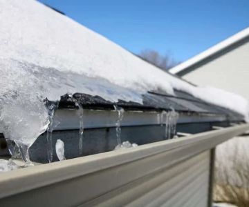 Best Roofing Materials for Cold Climates - Essential Guide