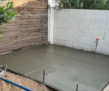 Rhino Construction & Remodeling LLC