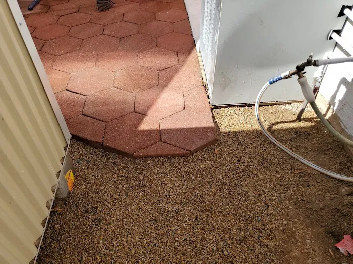 DeLaTours Handyman Services LLC Picture 3