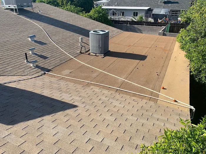 Paramount Kanga Roof Picture 2