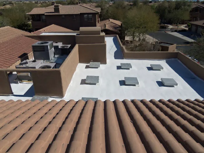 Paramount Kanga Roof Picture 8