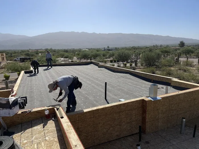 Socorro's Roofing Picture 4