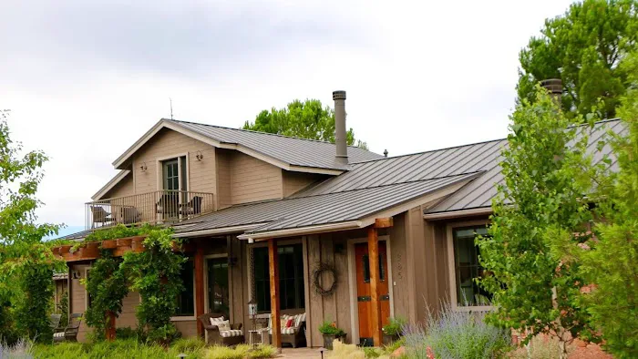 Hahn Roofing Picture 1