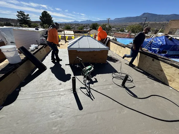 Hales Roofing LLC Picture 6
