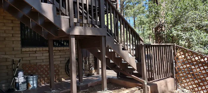 C Higgins Custom Homes Picture 3