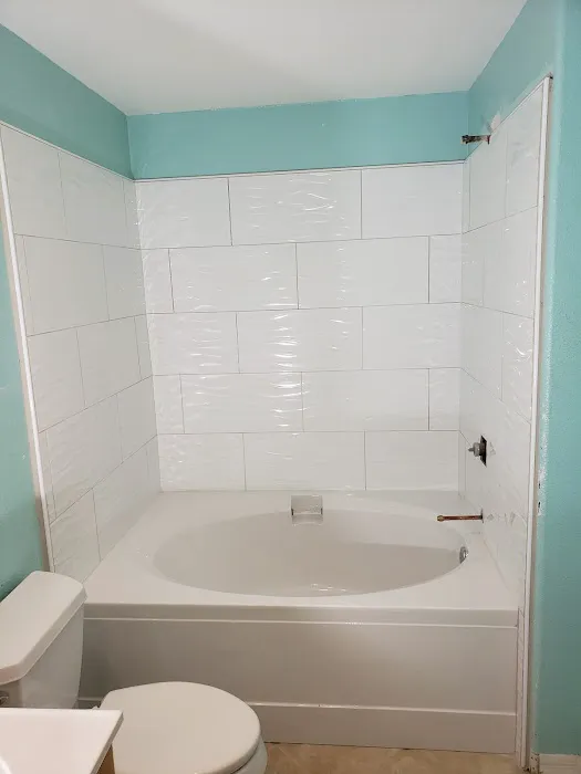 Holguin's Handyman & Services, LLC Picture 4