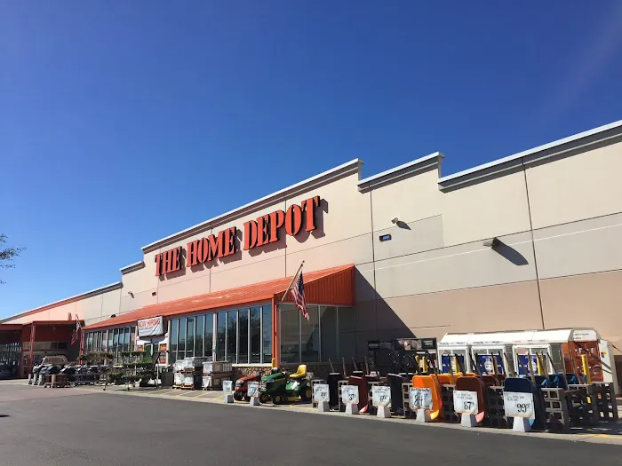 The Home Depot Picture 3