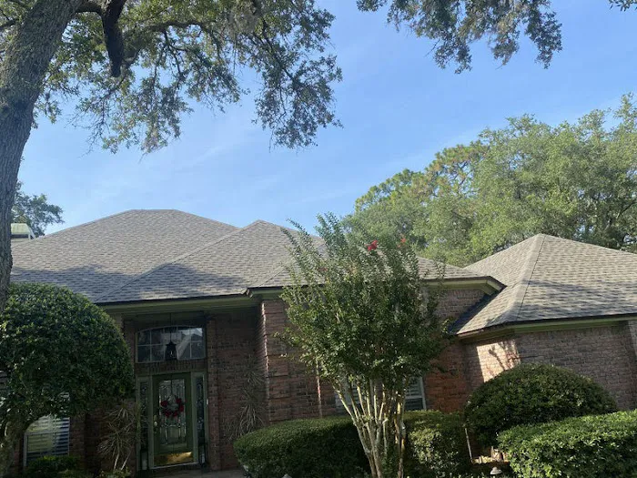Summit Exteriors Picture 4