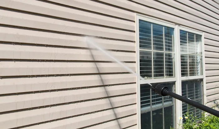 Kevin Siding Contractor Picture 5