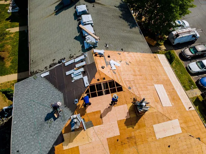 H & H Homes Inc. | General Roofing Contractor | Construction, and Remodeling Company Picture 9