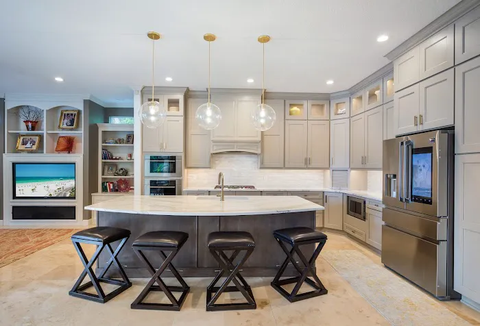 BeeTree Homes Picture 1