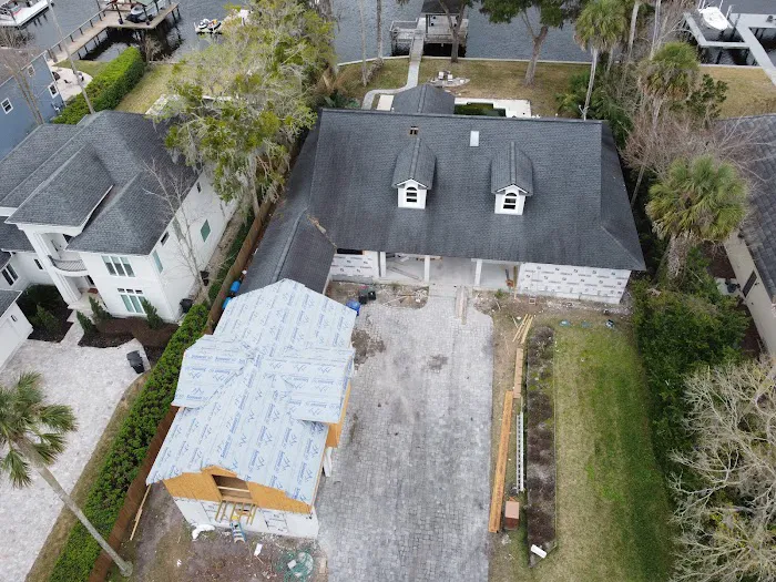 Apex Roofing & Contracting Picture 10