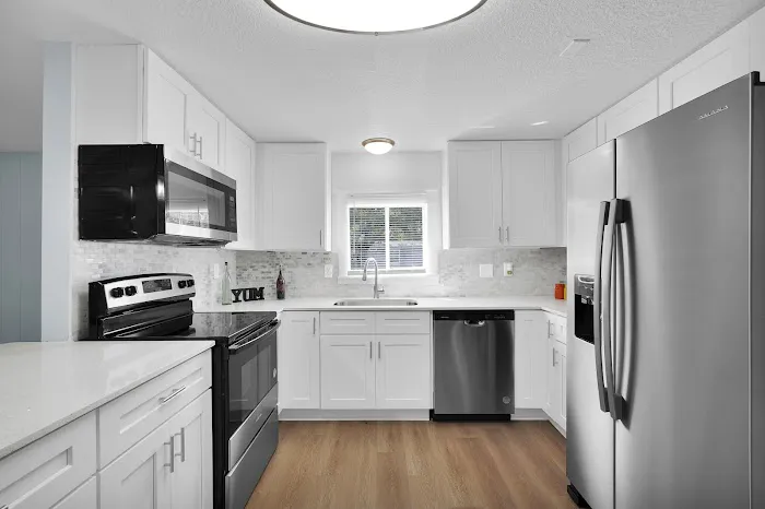 Revolution Construction Inc Picture 4