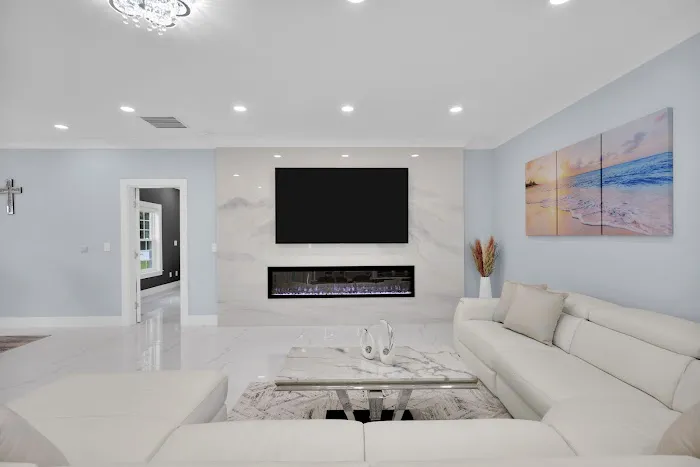 Revolution Construction Inc Picture 9