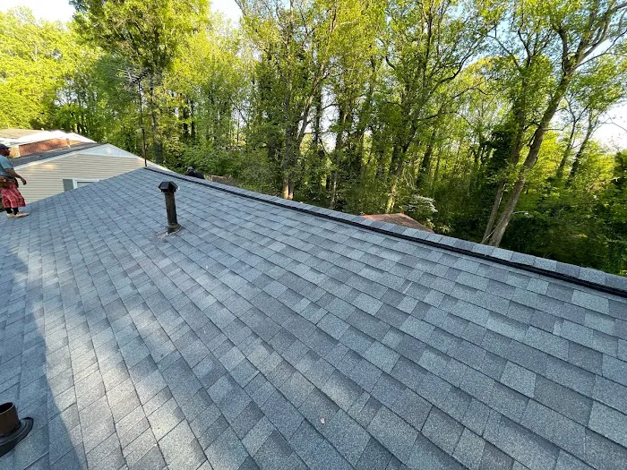 Southern Roofers Picture 2