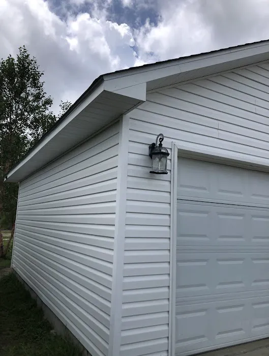PB Vinyl Siding Picture 2