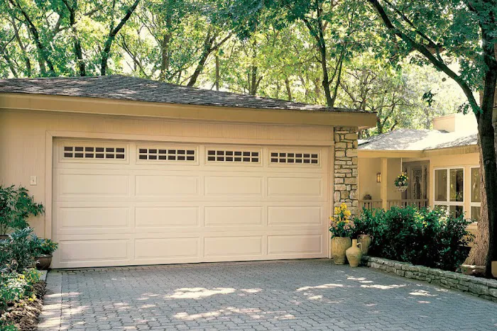 Garage Door of Brunswick Picture 2