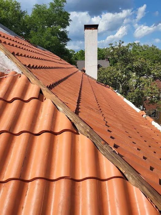 Action Roofing and Siding Co Picture 2