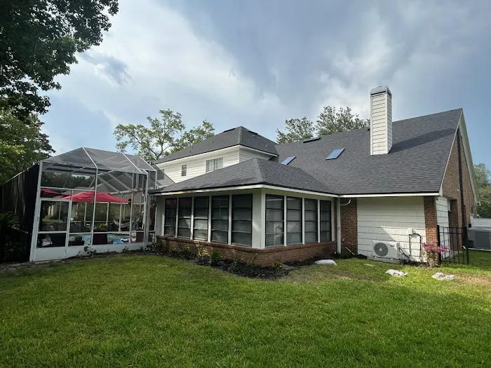 WKL Roofing LLC Picture 5