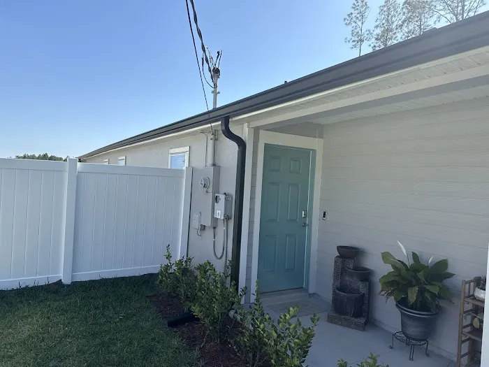 J & J Gutters, Inc. Picture 1