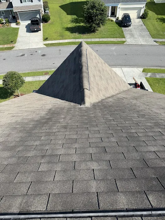 LowCo Roofing and Exteriors Picture 8