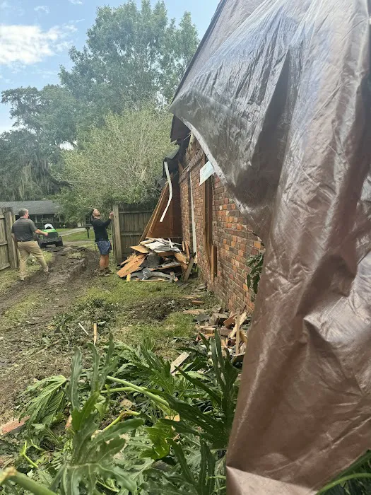 LowCo Roofing and Exteriors Picture 10