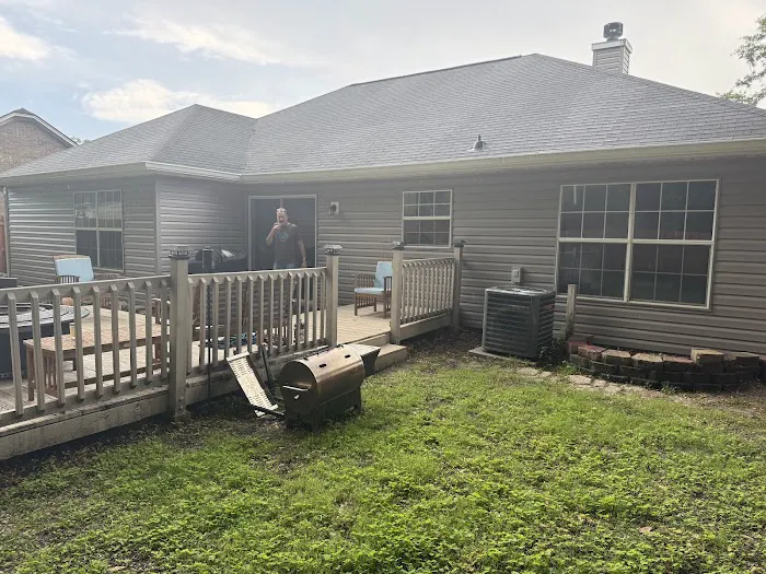 LowCo Roofing and Exteriors Picture 2