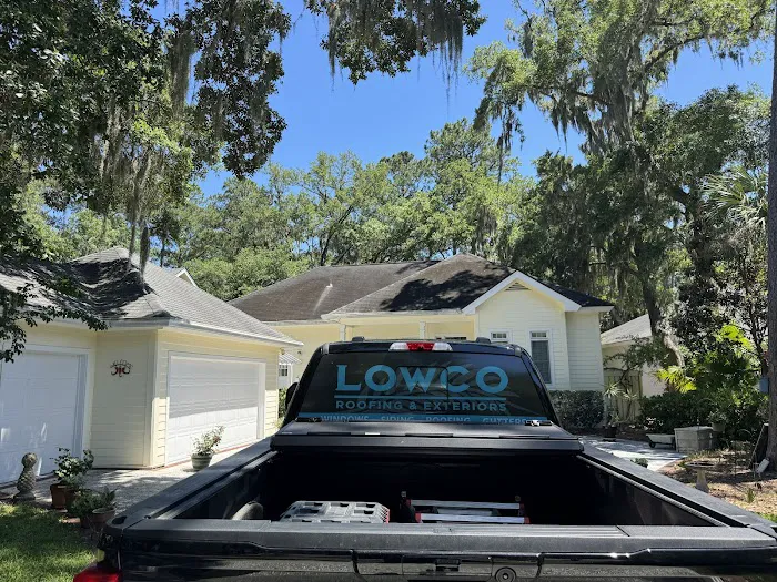 LowCo Roofing and Exteriors Picture 6