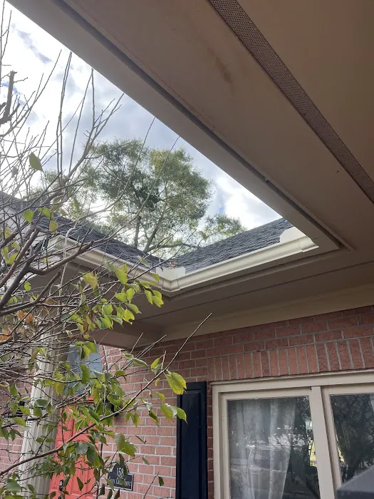 Stewart's Gutter Solutions Picture 4