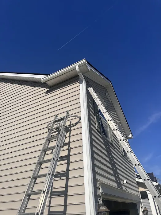 Stewart's Gutter Solutions Picture 1
