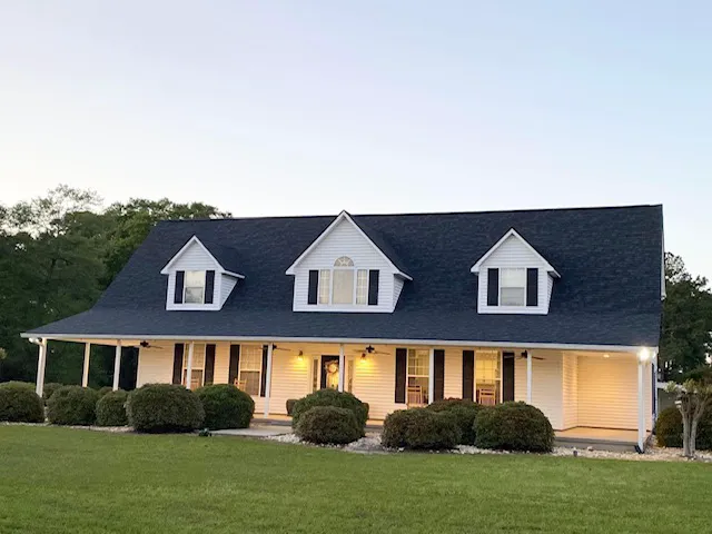 Campbell's Construction & Roofing Picture 9