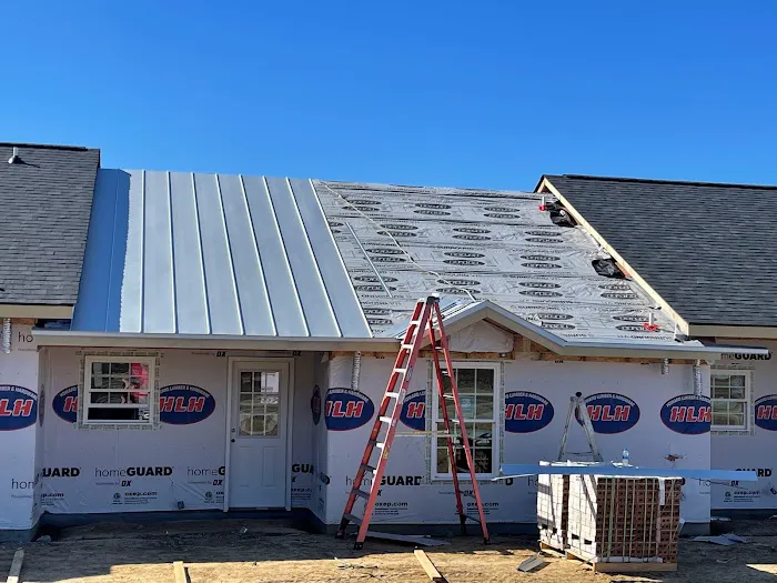 Republic Roofing & Renovation Picture 2