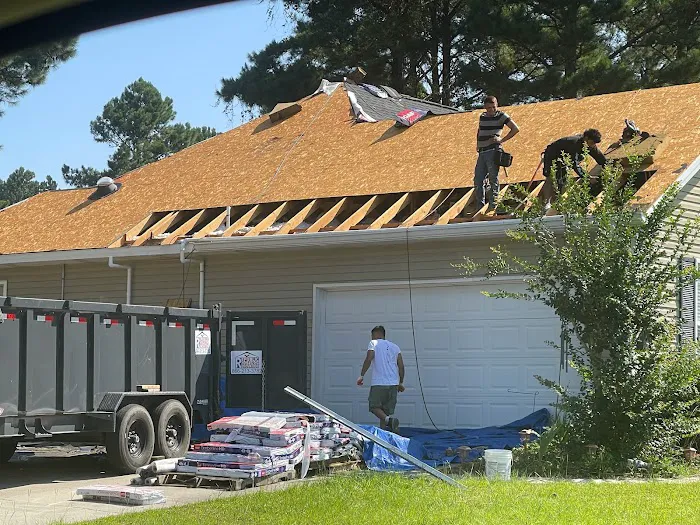 Republic Roofing & Renovation Picture 4