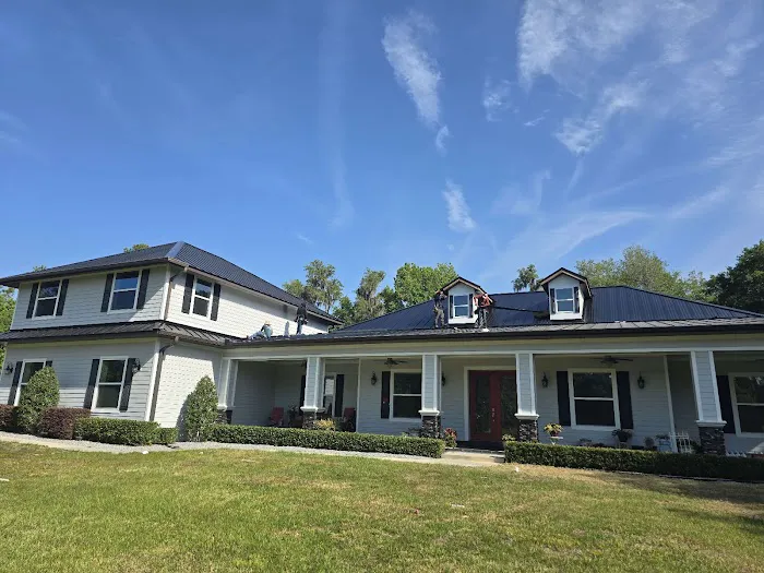 352's Roofing & Gutters Picture 2