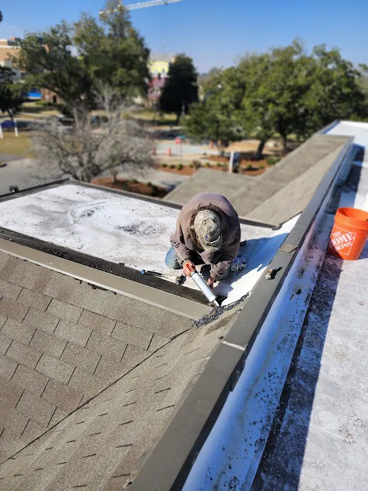 Anderson Contracting & Roofing Picture 1