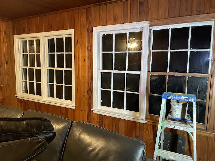 Advanced Painting and Repairs Picture 2