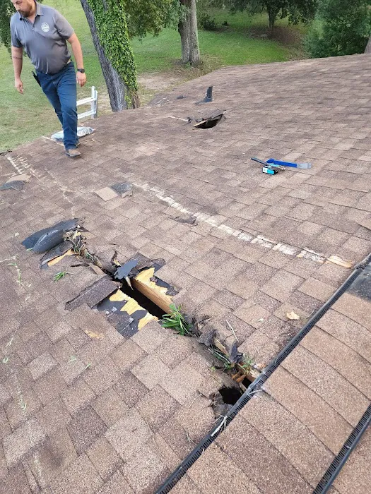 Quality Construction and Roofing (Rogers Quality Construction and Roofing, LLC dba) Picture 9