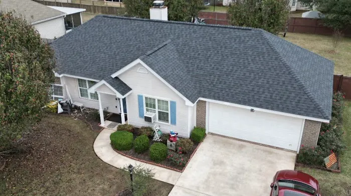 Crosby Roofing & Seamless Gutters Picture 2