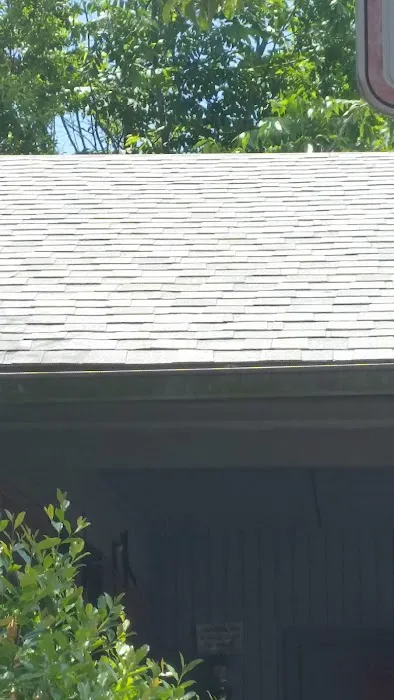 Apple Roofing and Construction AKA Lighthouse Home and Land Sales Inc Picture 2