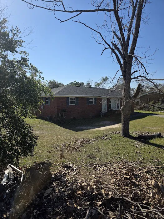 Apple Roofing and Construction AKA Lighthouse Home and Land Sales Inc Picture 5