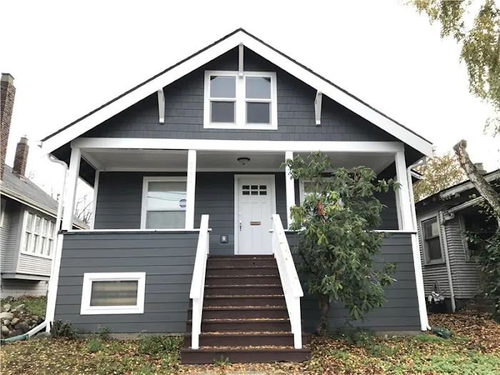Pacific Exteriors LLC Picture 7