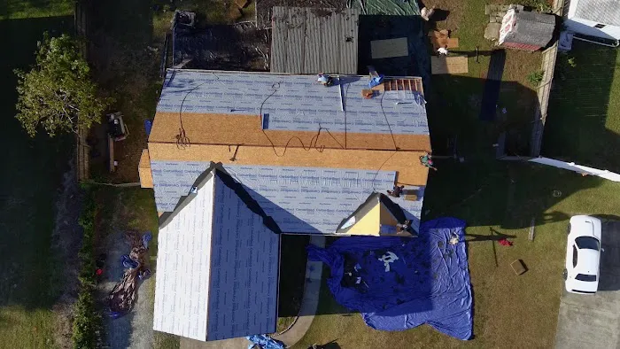 American Roofing and Renovation Picture 1