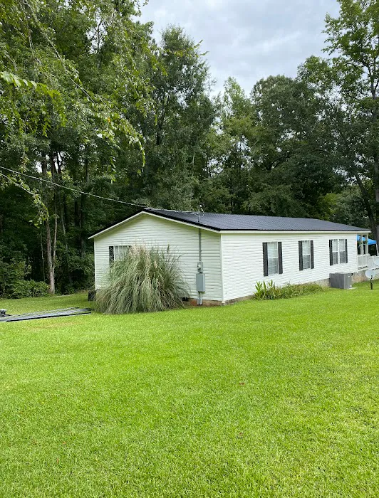 Roberts Repairs & Roofing LLC Picture 10