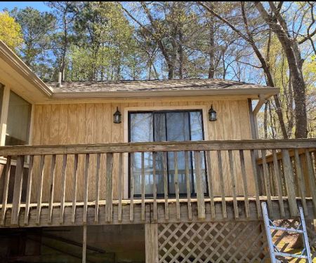 Roberts Repairs & Roofing LLC