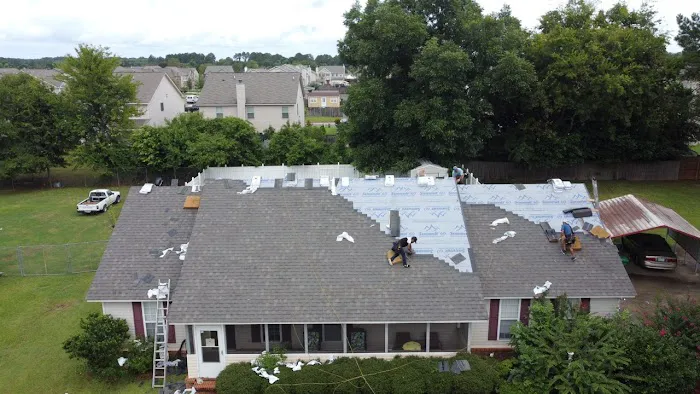 U-Name-It Roofing Picture 4