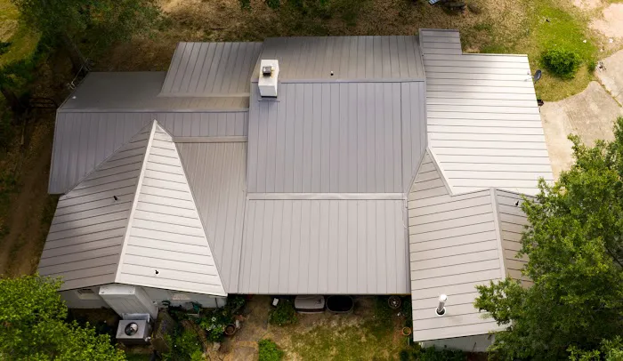 Whitt's Quality Roofing Picture 3