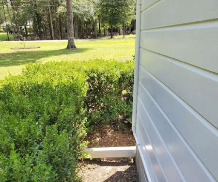 Pro Siders LLC ( seamless gutters & siding )