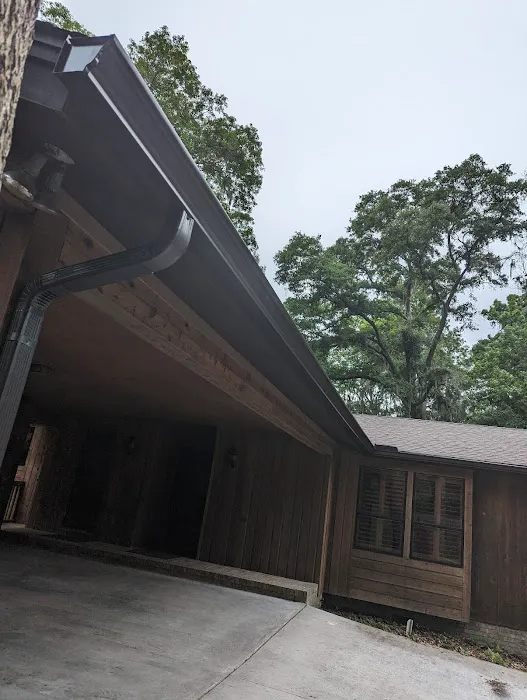 Pro Siders LLC ( seamless gutters & siding ) Picture 5