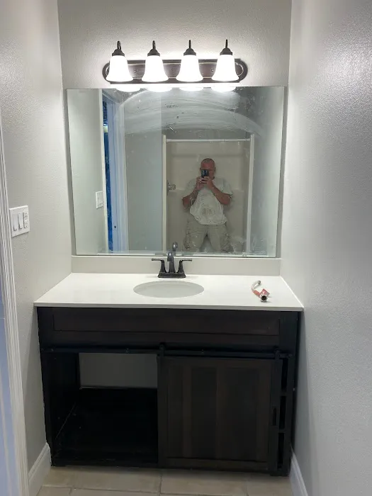 THE YANKEE HANDYMAN LLC. Picture 1
